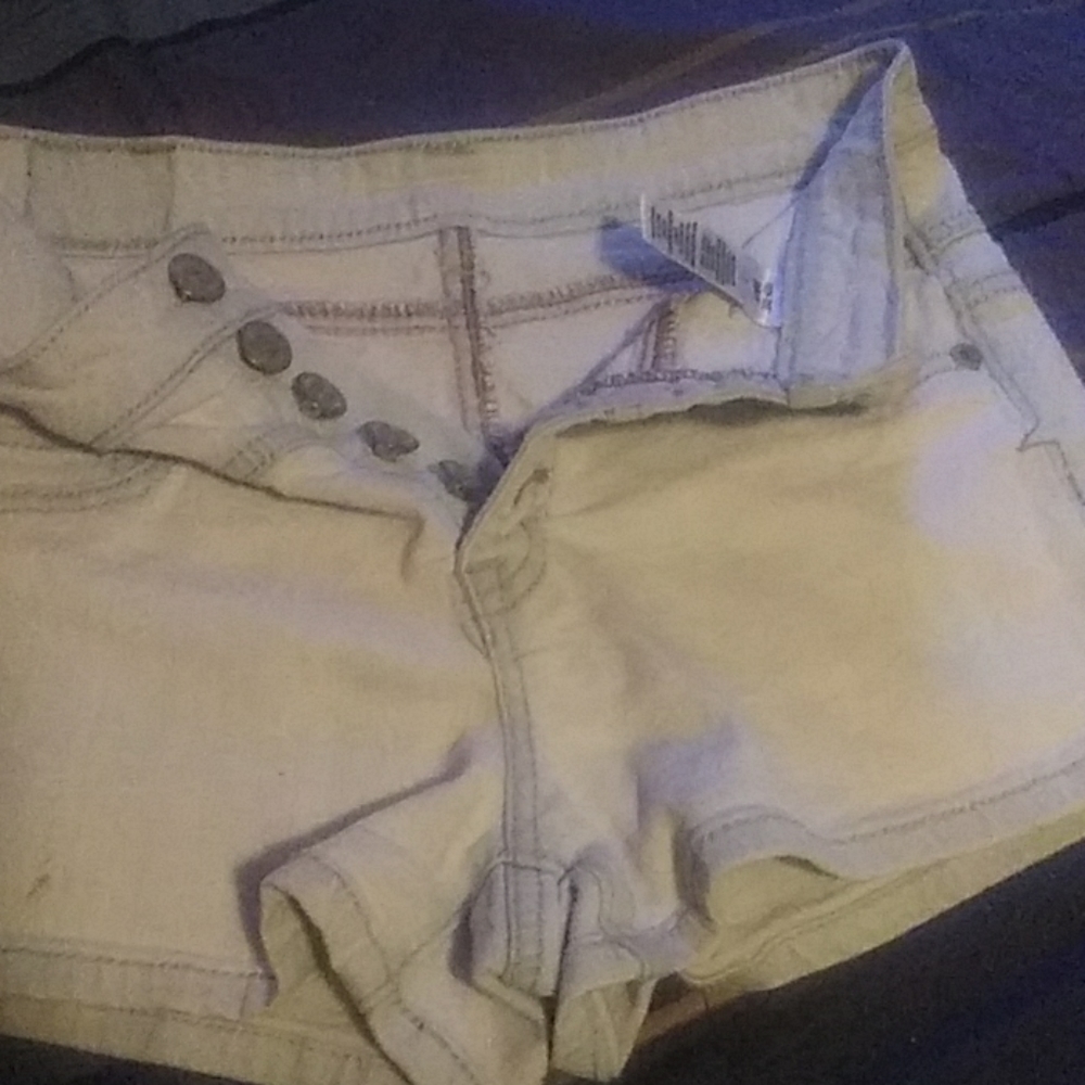 Short's